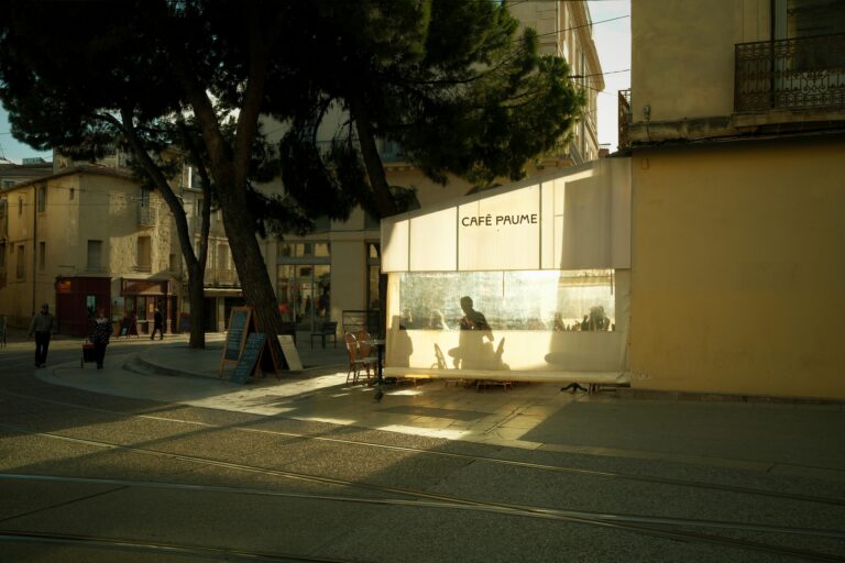 street scene representing growth of derivatives